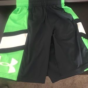 Boys medi Under Armour Shorts